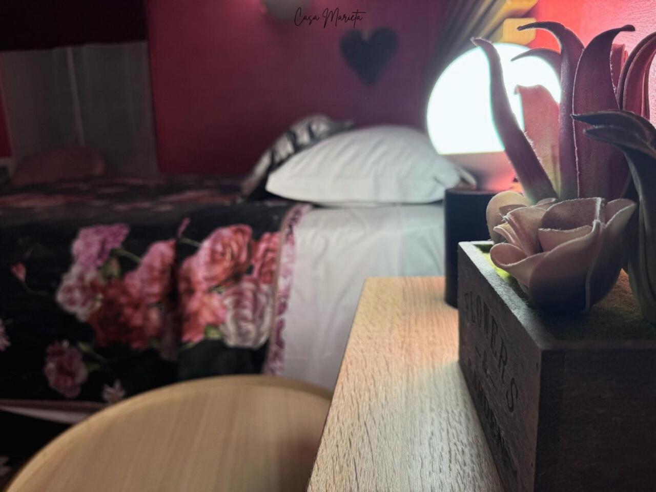 Marieta Rooms Sarzana Exterior photo
