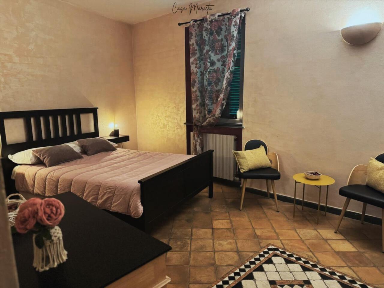 Marieta Rooms Sarzana Exterior photo