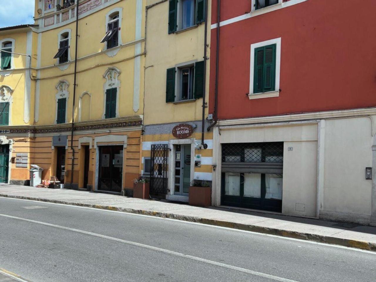 Marieta Rooms Sarzana Exterior photo